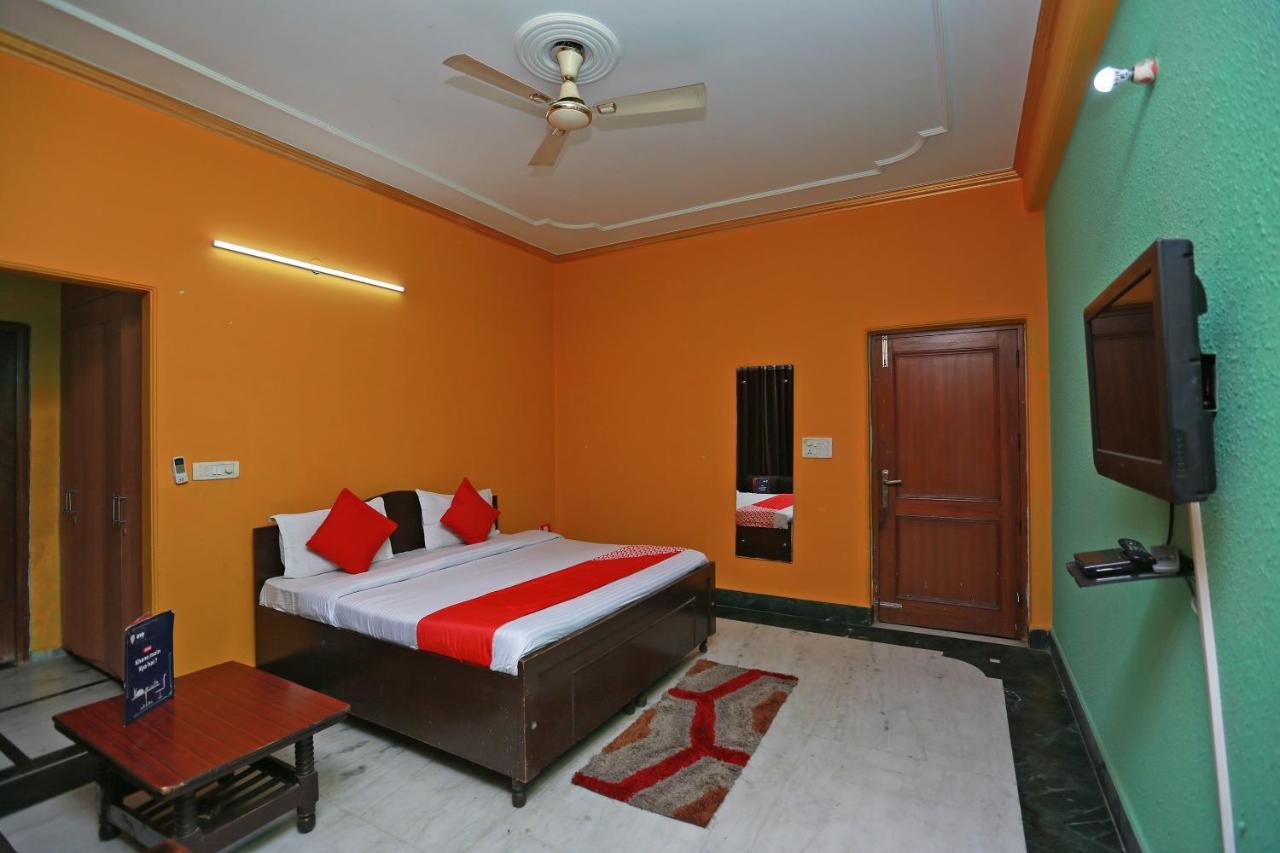 Oyo 11752 Hotel Sun Palace Residency Indirapuram Exteriör bild