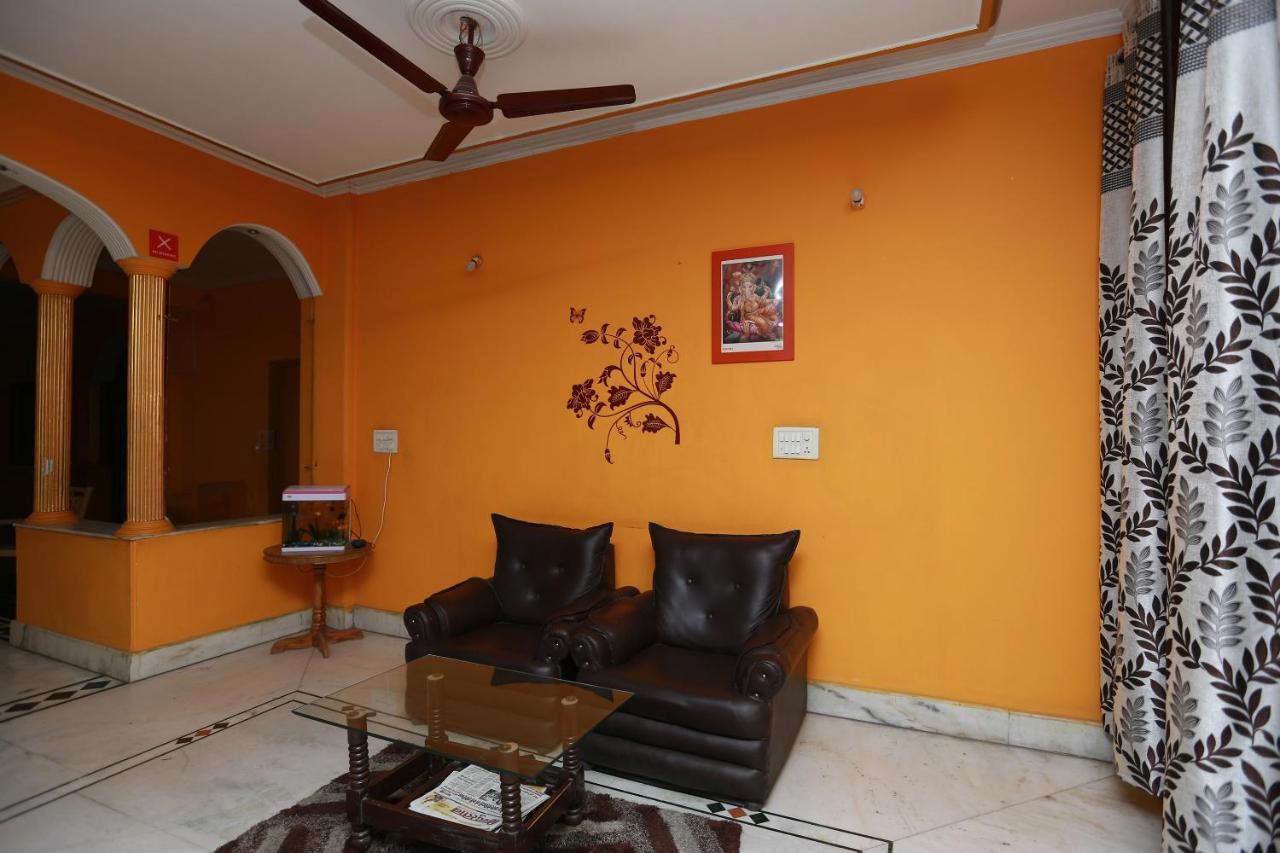 Oyo 11752 Hotel Sun Palace Residency Indirapuram Exteriör bild