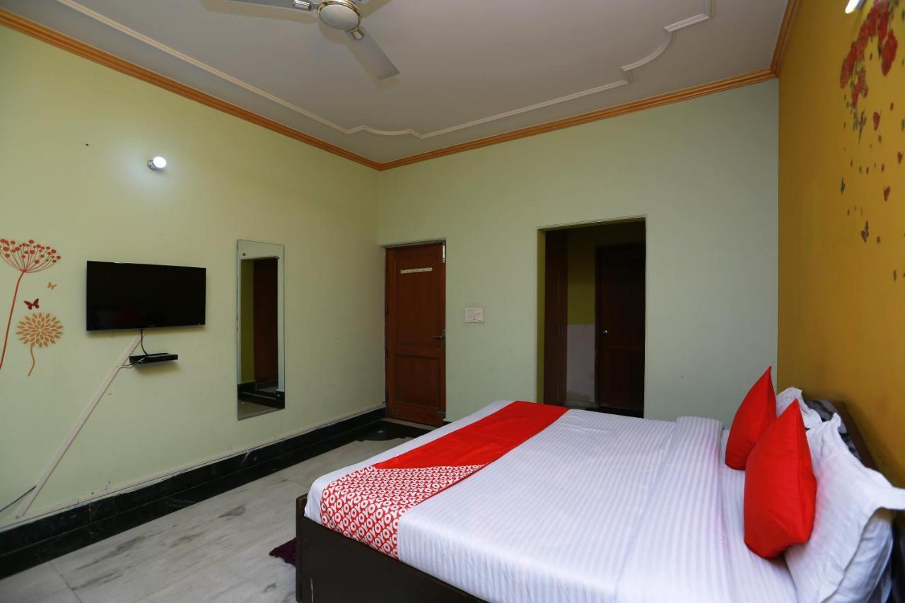 Oyo 11752 Hotel Sun Palace Residency Indirapuram Exteriör bild