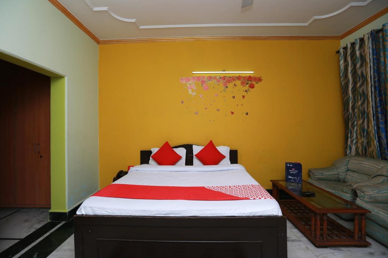 Oyo 11752 Hotel Sun Palace Residency Indirapuram Exteriör bild